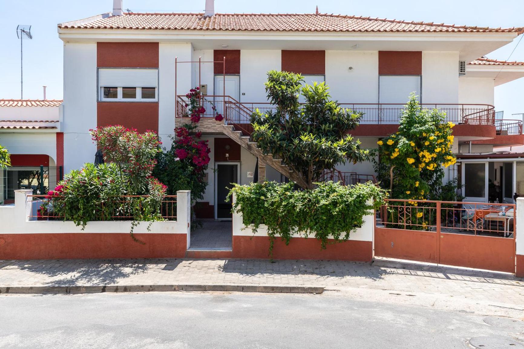 Porta Nova Guesthouse By R-Tex Tavira Luaran gambar